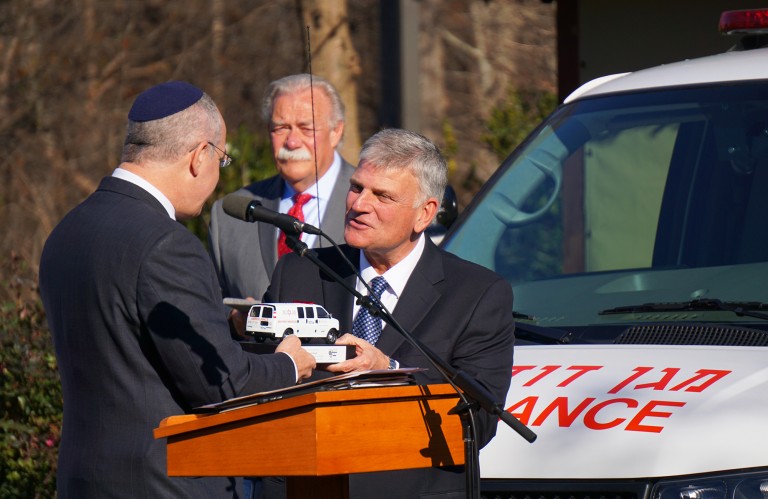 Franklin Graham Just Donated 2 Ambulances To Israel To Save Both Jewish and Muslim Lives