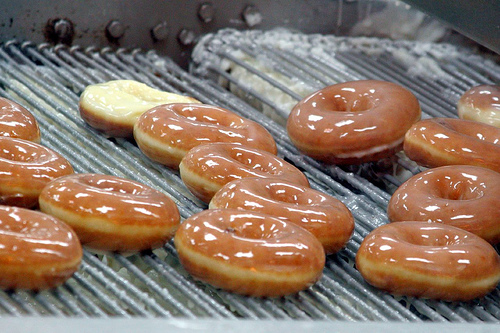 Here’s How You Can Get 1 Dozen Krispy Kreme Donuts For $1 This Weekend