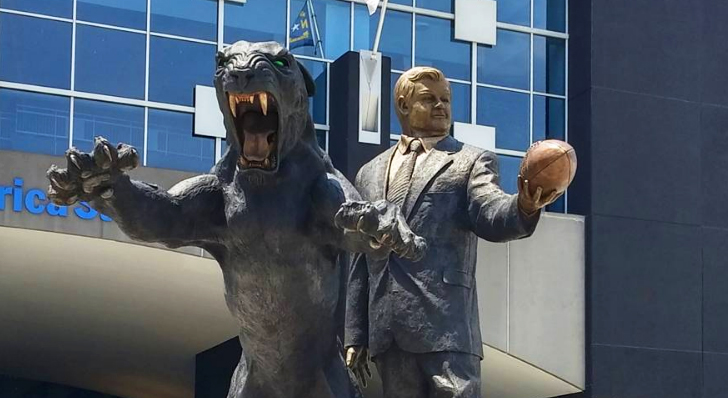 jerry richardson charlotte statue