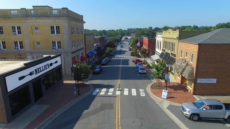 5 NC Main Streets Voted Among America’s Favorite Christmas Shopping Destinations