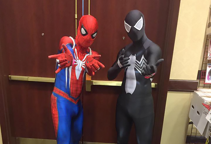 Hundreds of Adults Dressed Up Like Superheros For Charlotte’s 2016 Comicon (Video)