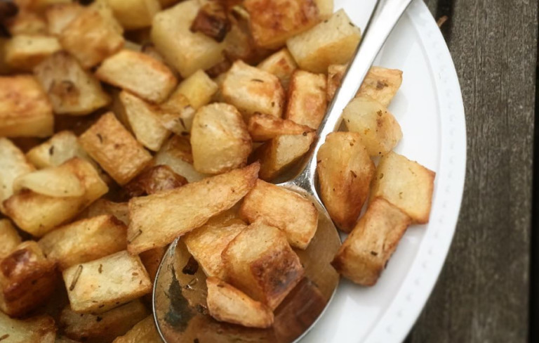 Major Recall Issued For Harris Teeter Hash Browns Due To Contamination Of “Golf Ball Parts”