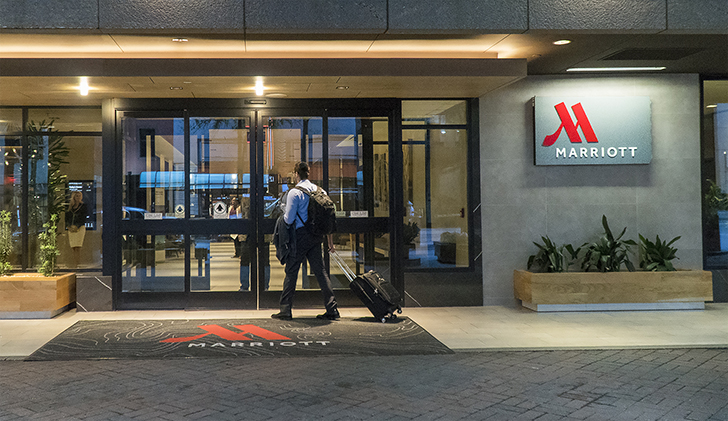 entrance-of-marriott-small