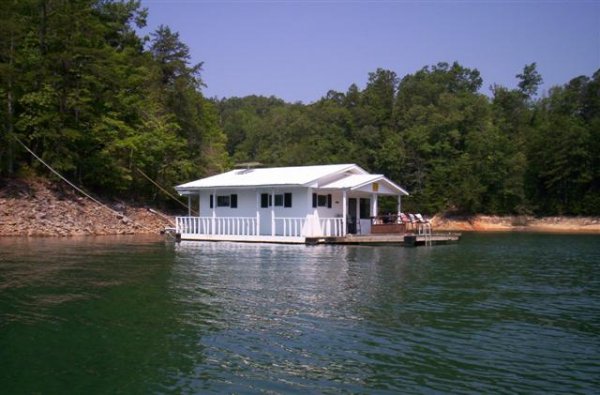 homes-for-rent-on-the-water-in-north-carolina4