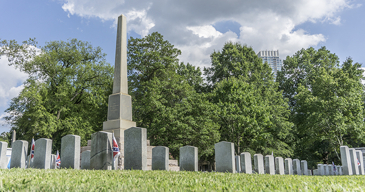 confederate-memorial-pillar-in-uptown-charlotte