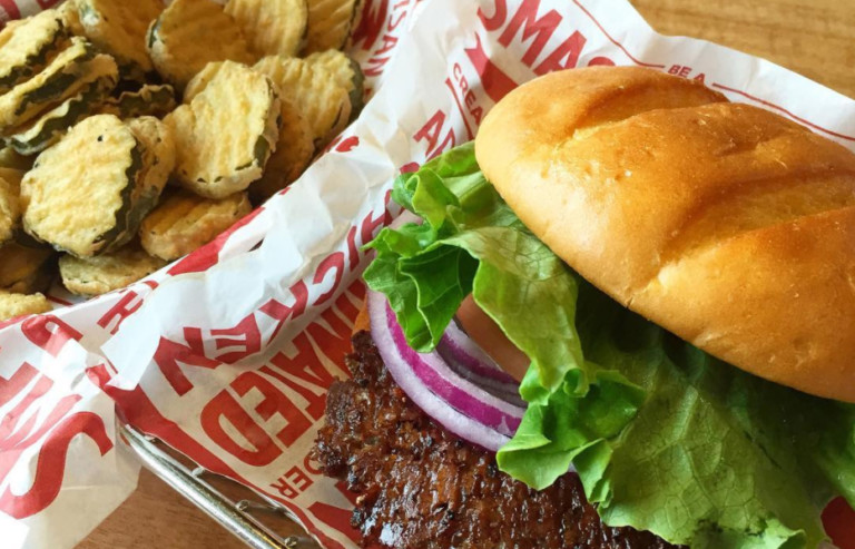 Smashburger Celebrating New Fort Mill Location by Giving Away Free Burgers