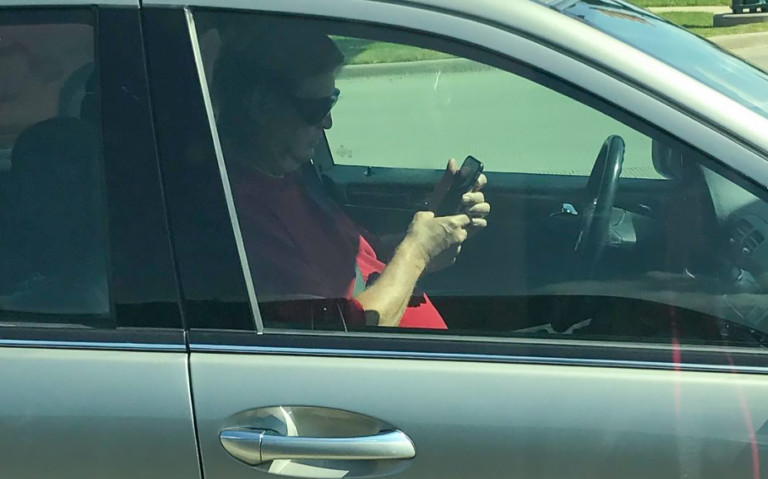 1 in 5 North Carolinians Use Social Media While Behind The Wheel, Poll Reveals