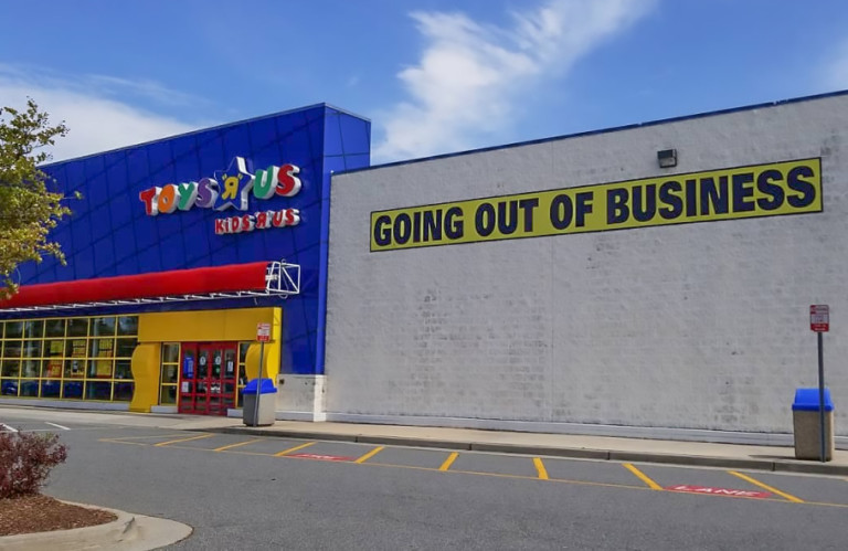 Toys R Us Closing All 800 Stores Including 4 In The Charlotte Area