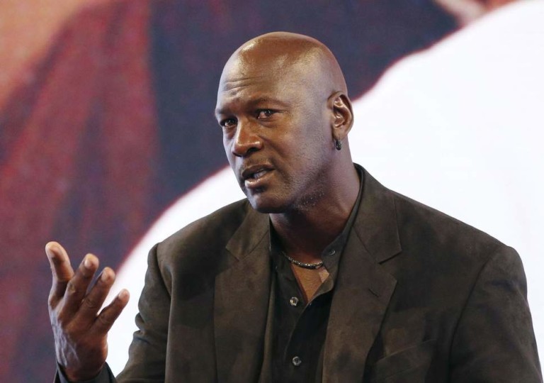 Hornet’s Owner Michael Jordan Responds To President’s Attack of Lebron James