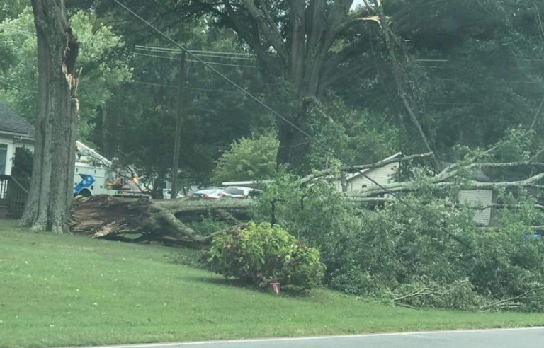 Over 10,000 Charlotte Residents Now Without Power From Hurricane Florence