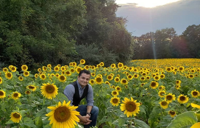 People Are Flooding Union County To Earn Instagram Gold In This Field of Sunflowers