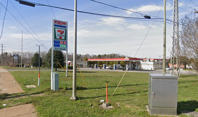 Armed Charlotte Man Shoots and Kills 7-Eleven Robber