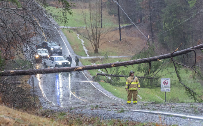 Fallen Trees Knock Out Power to Thousands in South Charlotte