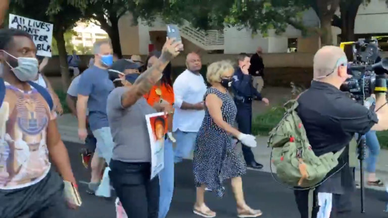 Mayor and City Council Members Join 6th Night of Protests in Charlotte