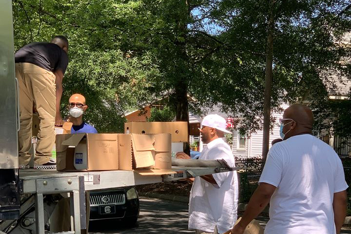 This Charlotte Church Is Opening Free Pop-Up Grocery Stores To Help Hundreds of Families in Need