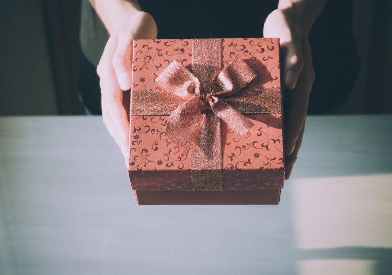 5 of The Best Online Gift Sites