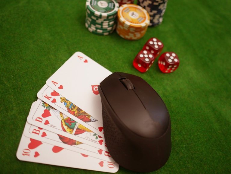 Tips for Playing Casino Games on the Internet