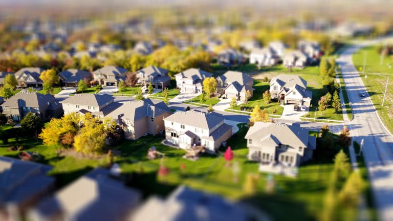 Charlotte’s Homeowner Associations: How Residents Can Benefit From Belonging To An HOA