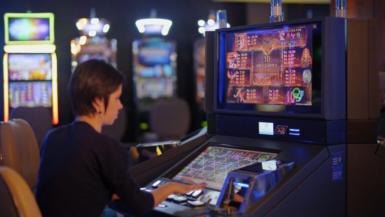 Choosing the Most Lucrative Slot Games for Beginners
