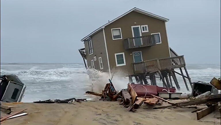 Rising Ocean Levels Drag NC Beach House Out To Sea (Video)