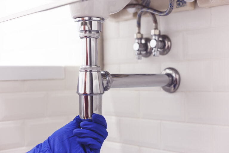 Unleashing Quick Fixes: Your Ultimate Guide to Emergency Plumbing Solutions in 2024