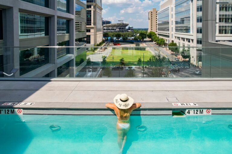 Charlotte Is Increasingly Appealing to Apartment Seekers – Climbing 12 Spots Since May