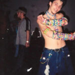 1990s-rave-wallet-chain
