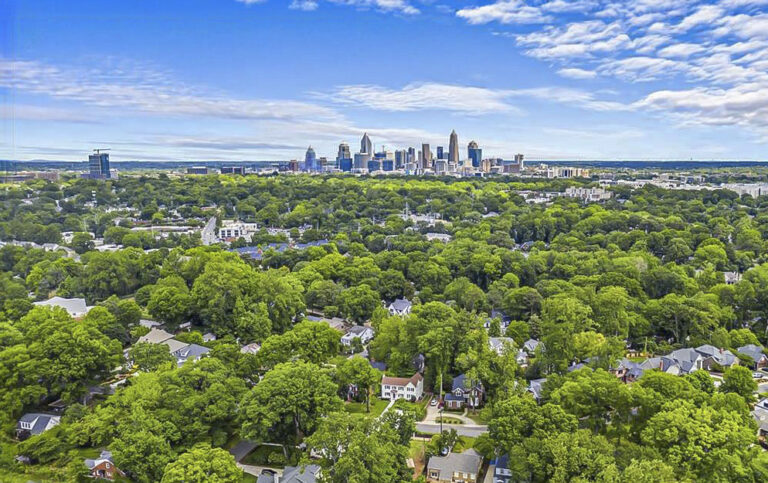Charlotte Surges to 14th Largest American City in Latest Census Rankings