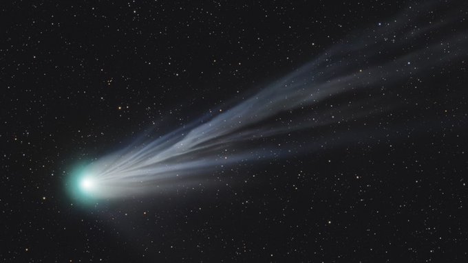 Massive ‘Devil Comet’ Returning After 71 Years – Will Uniquely Become Visible During Solar Eclipse