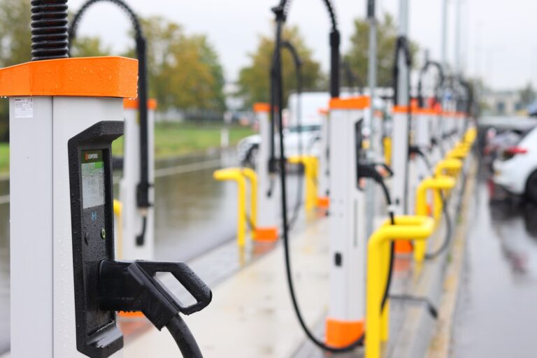 Choosing the Right Electricity Provider: A Guideline for Consumers