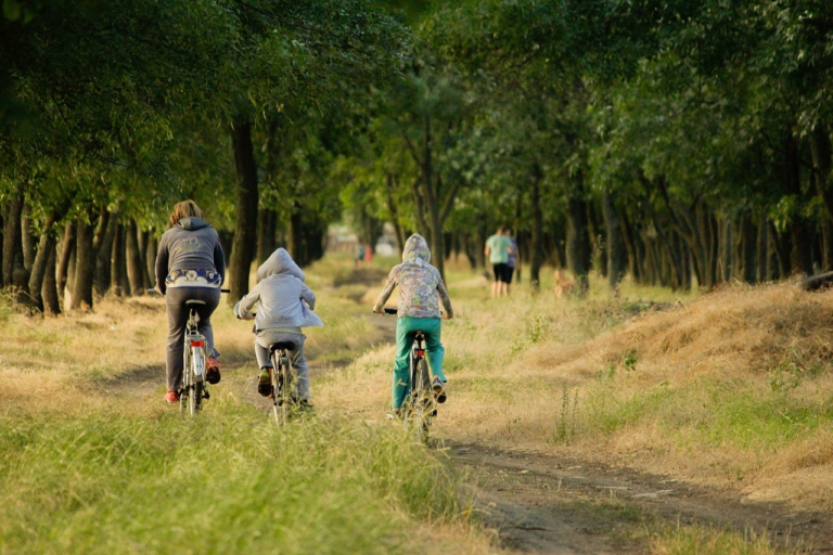 9 Ways to Add Fun and Excitement to Your Next Family Vacation