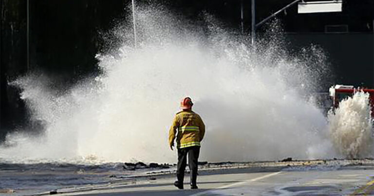 Charlotte Water Main Break Causes Major Traffic Chaos Amid New Water Restrictions