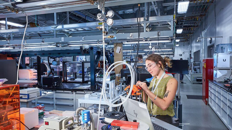 Global Aerospace Manufacturer Moving Major Operations to Charlotte