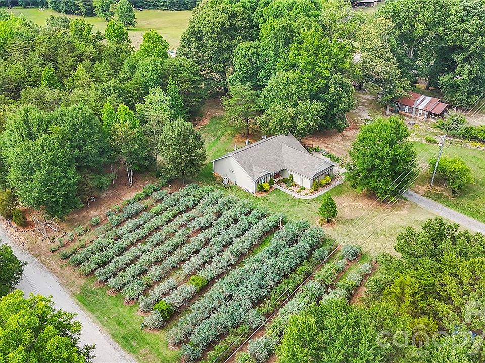 Listing photograph of 1483 Hopewell Church Rd, Catawba